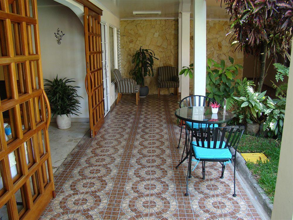 Hotel Portal Colonial San José Buitenkant foto