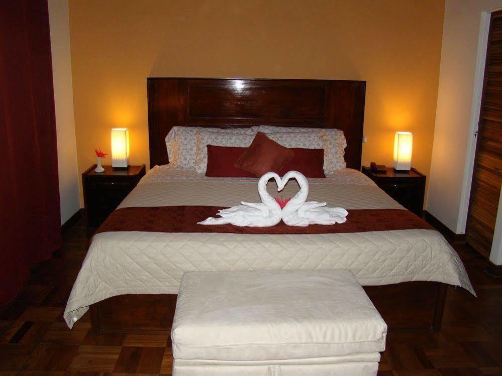 Hotel Portal Colonial San José Buitenkant foto